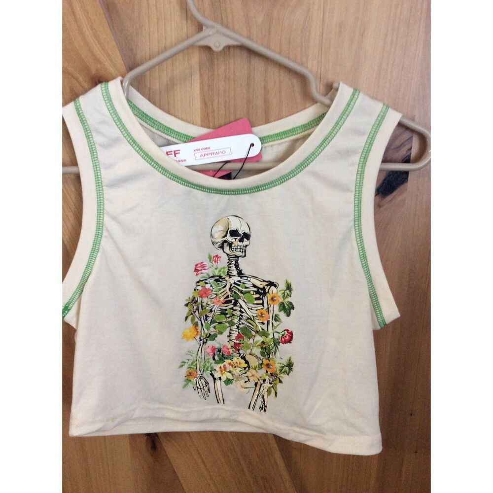 New NWT Tank Crop Top Romwe Skeleton floral Large L